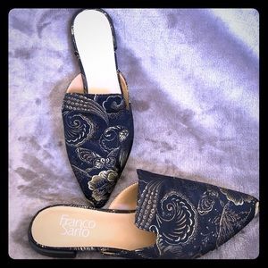 New Franco Sarto open back, gold/black flats.